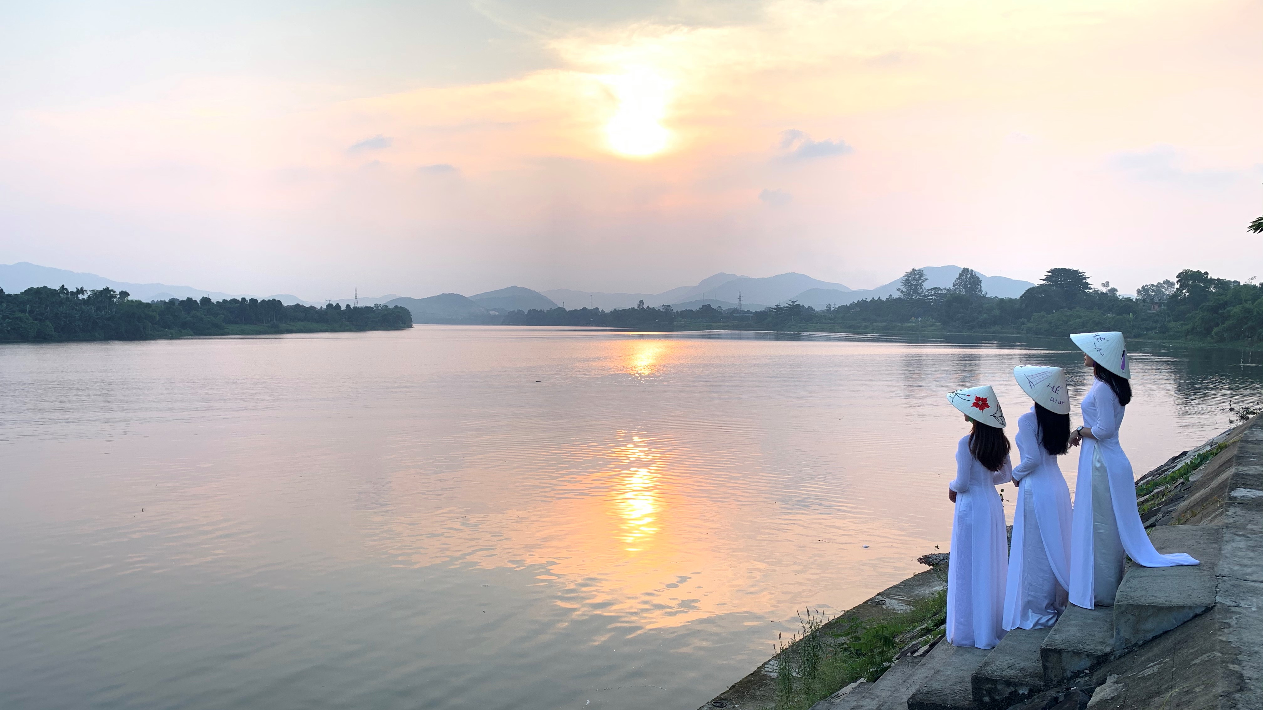 d300734a84dc5a9f4a23.jpg
