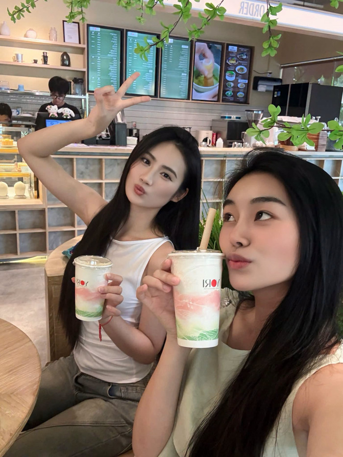 d34f62fc5a31164f32a7.jpg