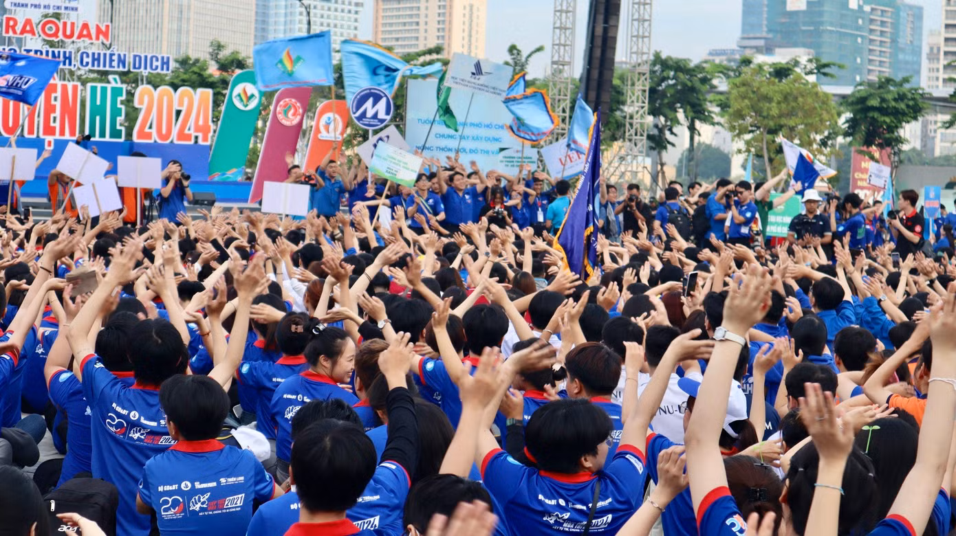 d3b32ca48988dd6373bc.jpg