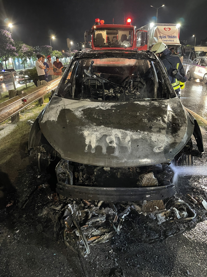 d3b989aacd8c04d5807f.png