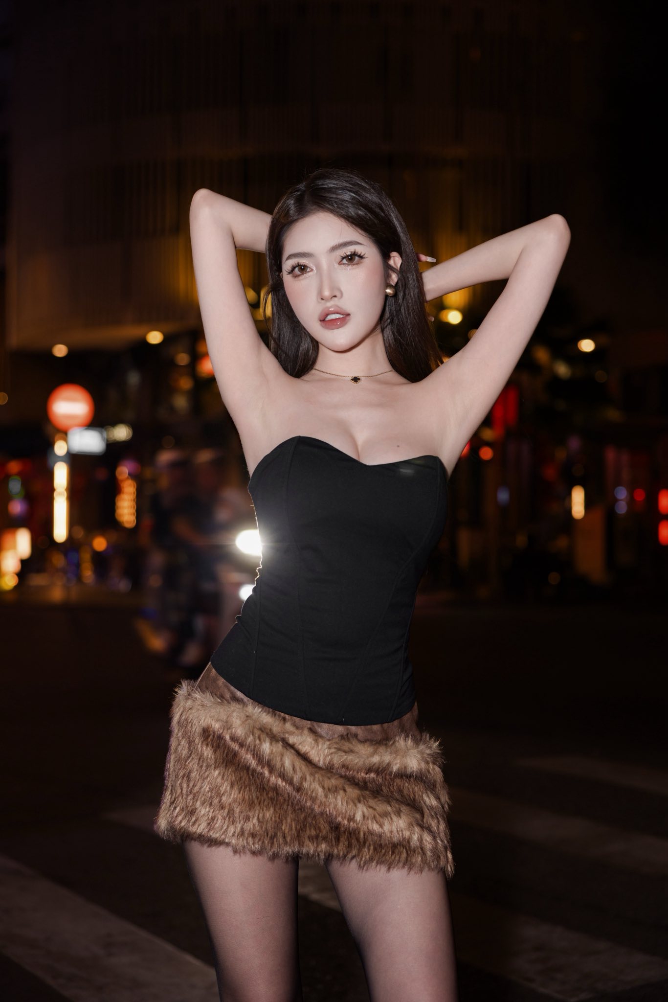 d3d1b3ab9f34f8b5b0a7.jpg