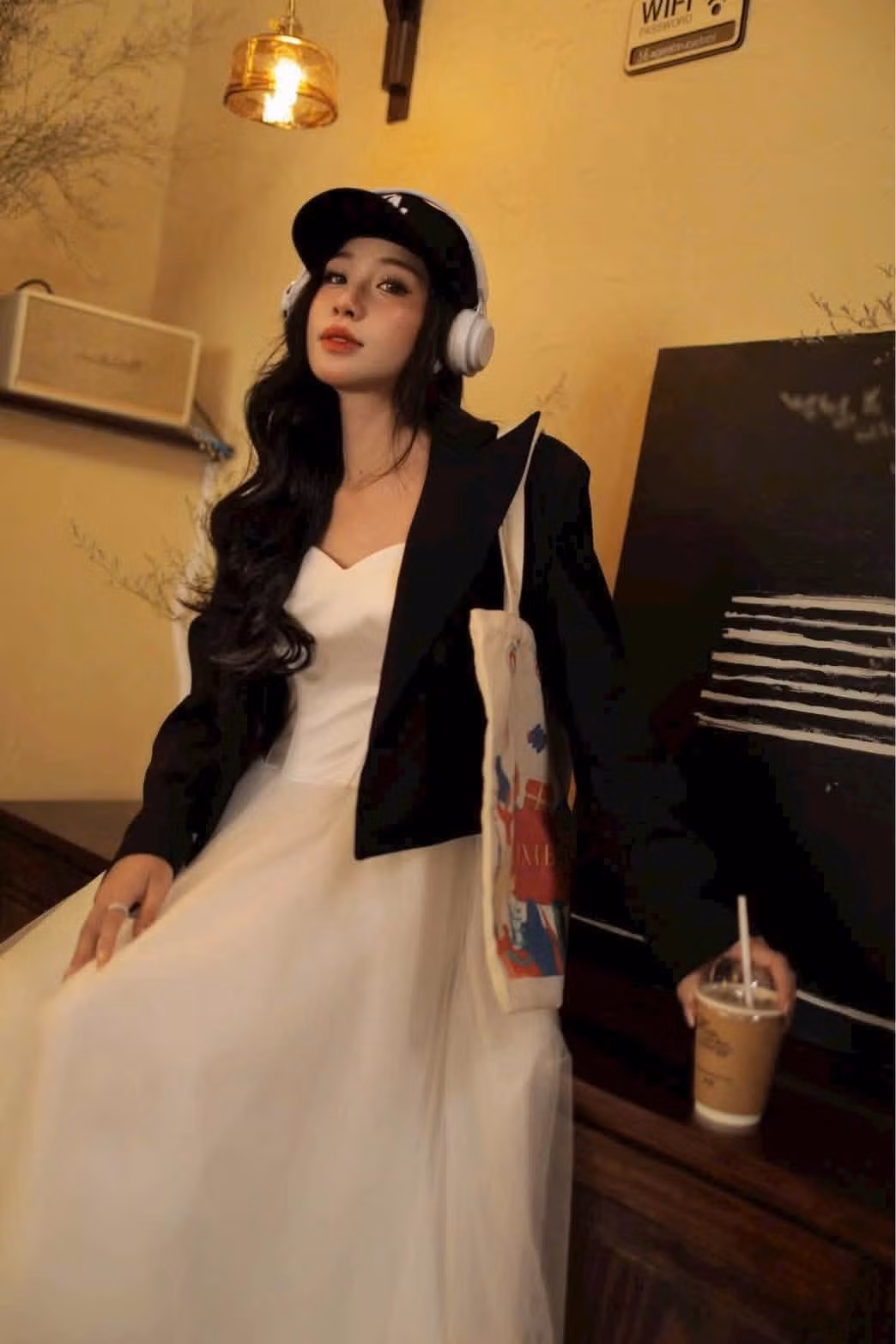 d409ac2a76cb910351f7.jpg
