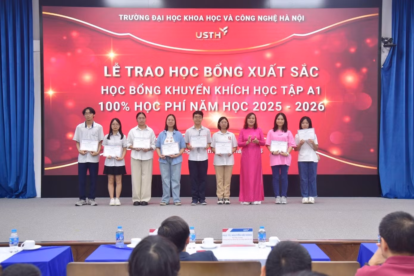 d46e40e8f5440e5031f2.jpg