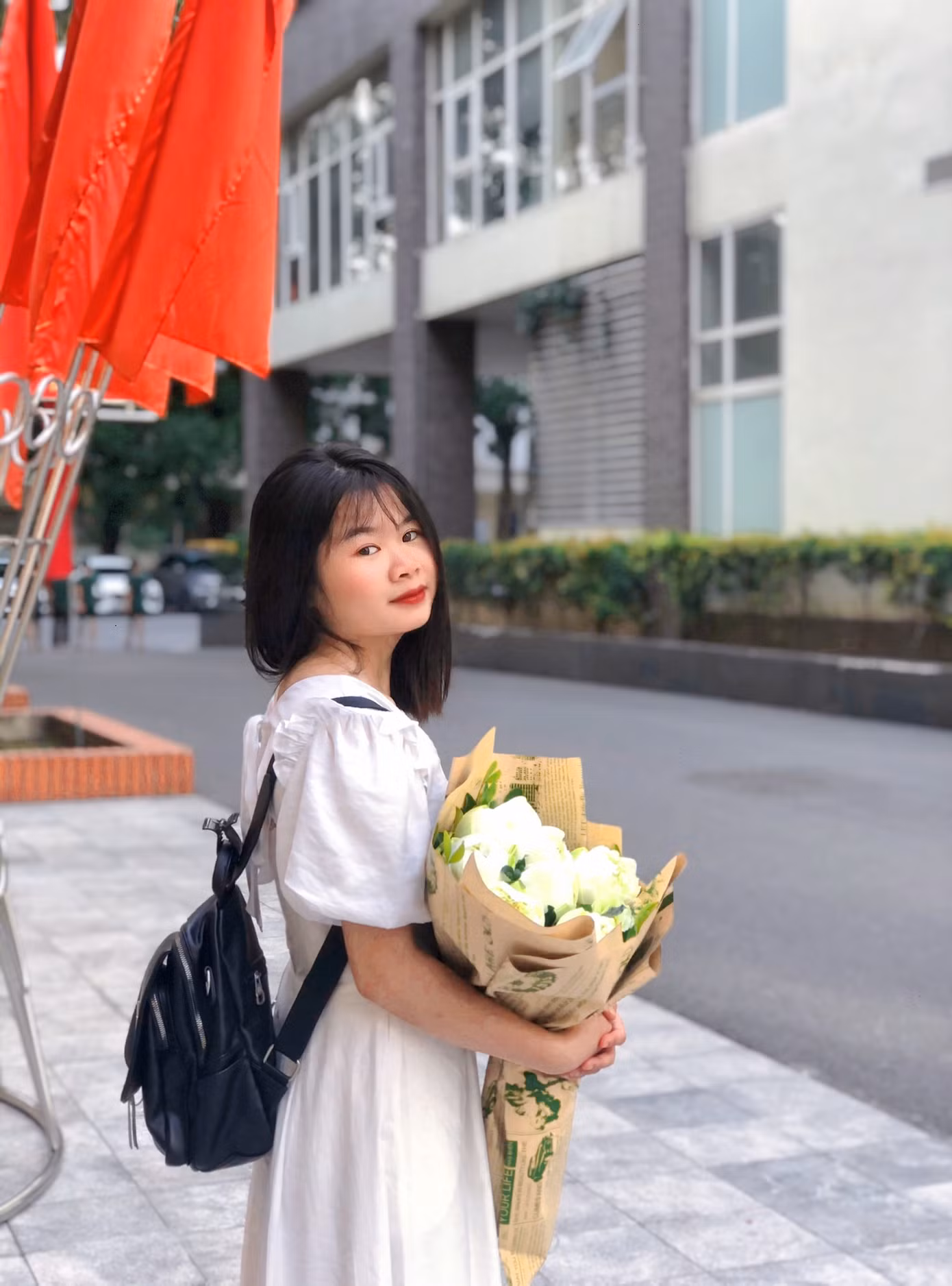 d4890723318e5e74b64f.jpg