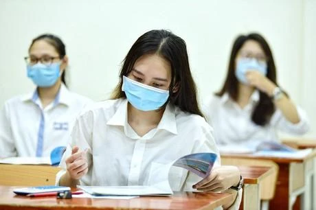 ĐH Nguyễn Tất Thành thả thính điểm chuẩn 2021 - Vẫn giữ form ổn định!
