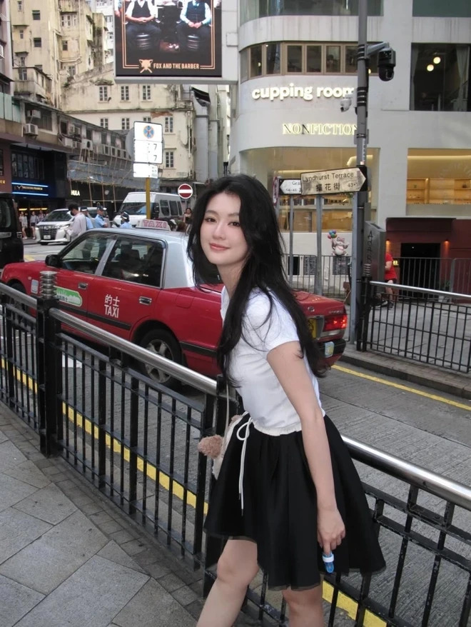d4f121fb0821299f0128.jpg