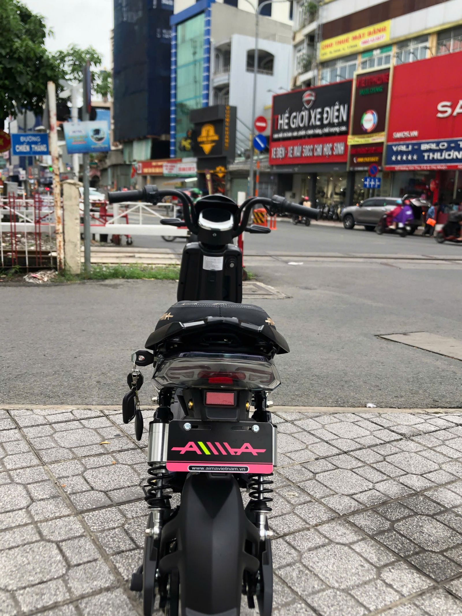 d53bac607cb612c18490.jpg