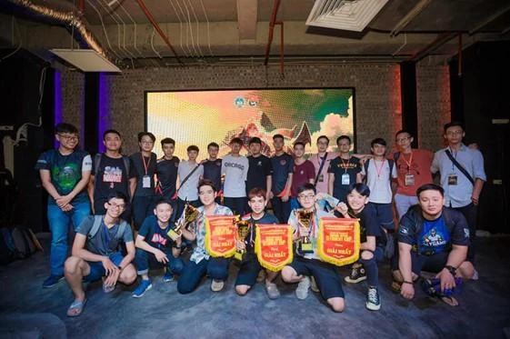 Giải eSports sinh viên "Hanoi Open Student Cup 2021" chính thức comeback rồi nè!