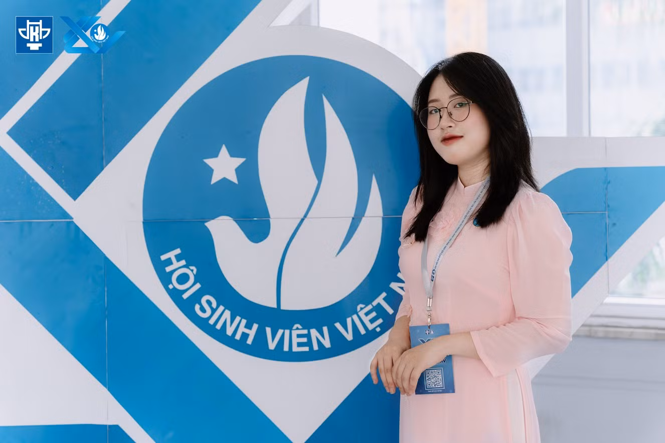 d572460f33e490a8311a.jpg