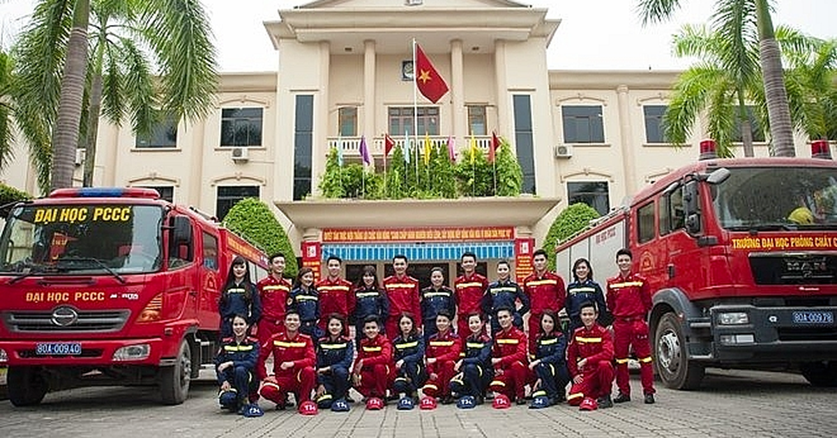d5792b43c098fe032976.png