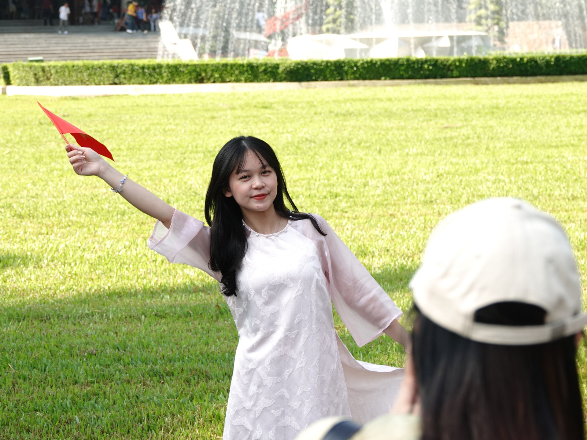 d5f284d955e5476e5279.jpg