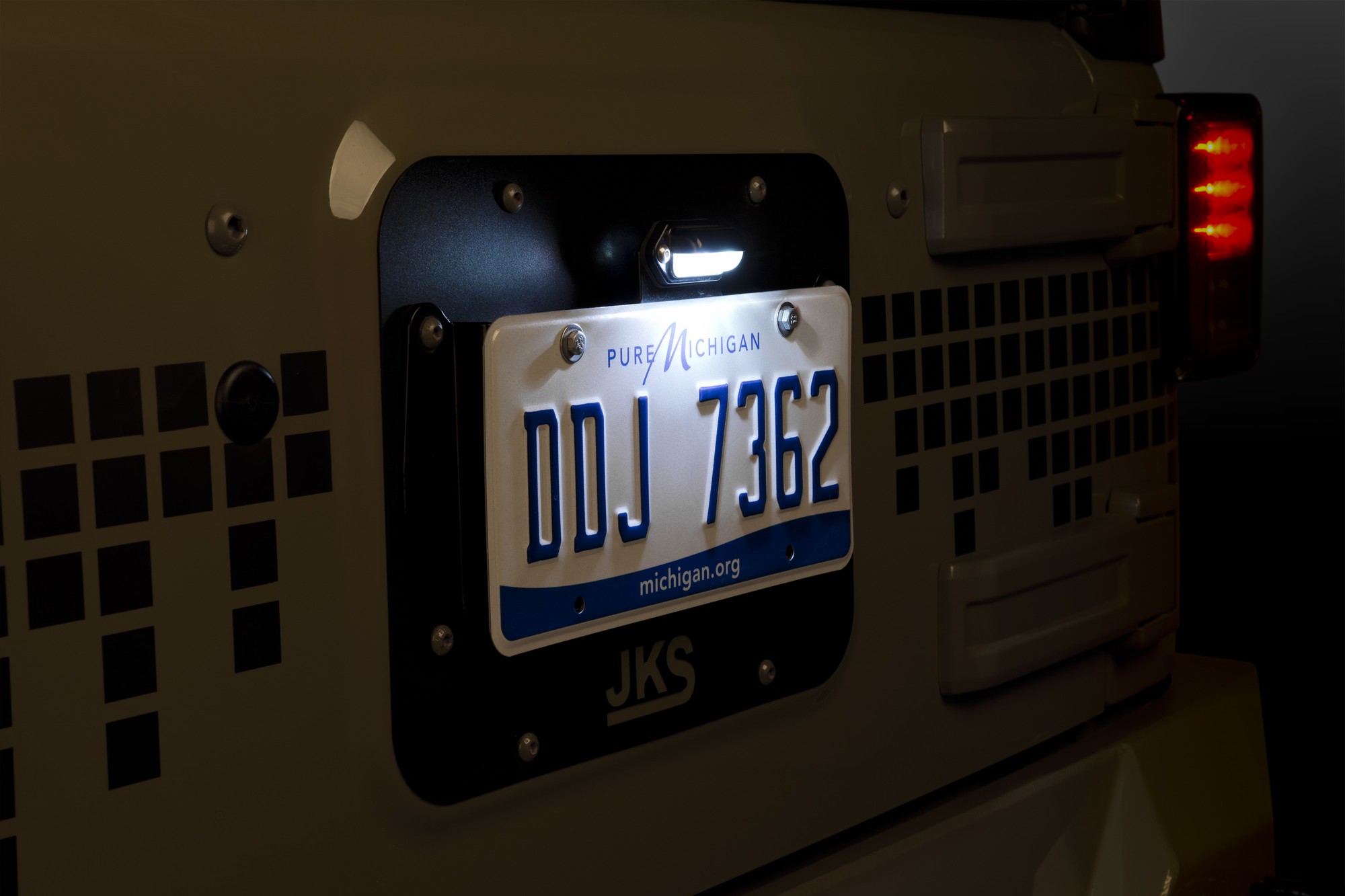 d697c7ec331cb3c05bf2.jpg