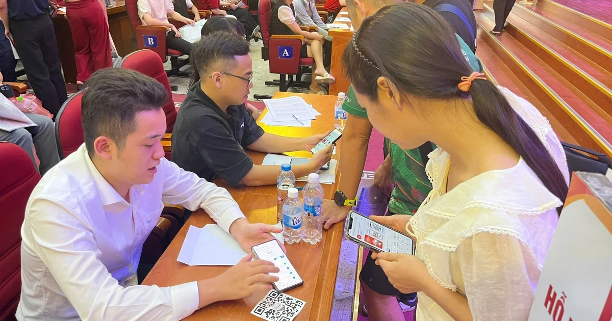 Trường ĐH Thủy lợi "xịn xò" quá: App cho phụ huynh theo dõi con, hỗ trợ tìm trọ cho tân sinh viên luôn!