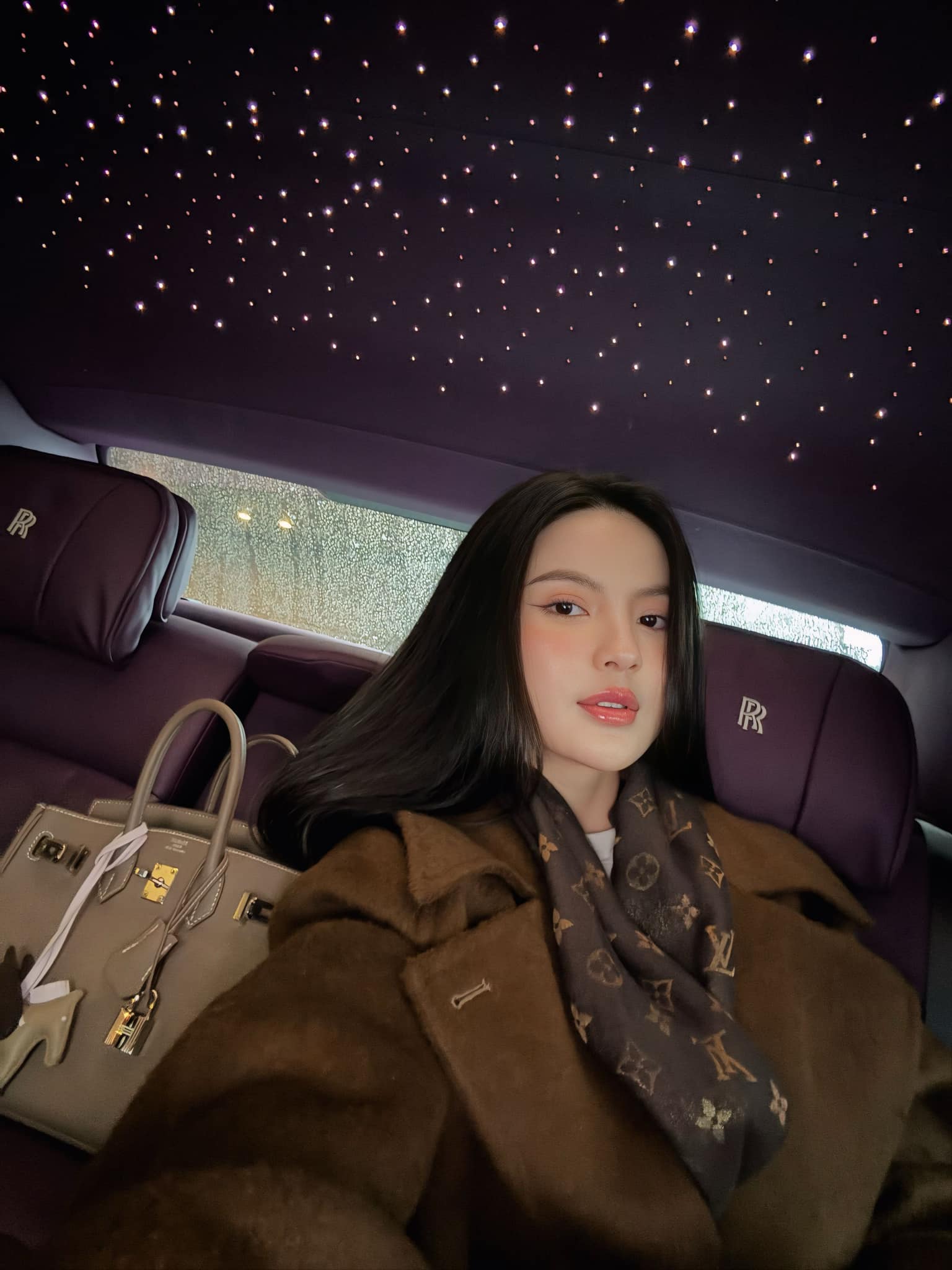 d6e1a19ac8884bd54a04.jpg