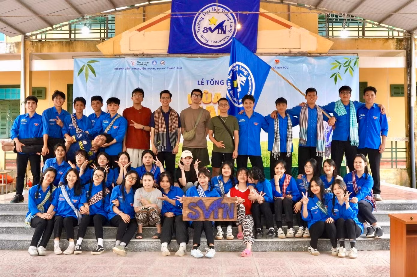d7371ed681a5e1af871a.jpg