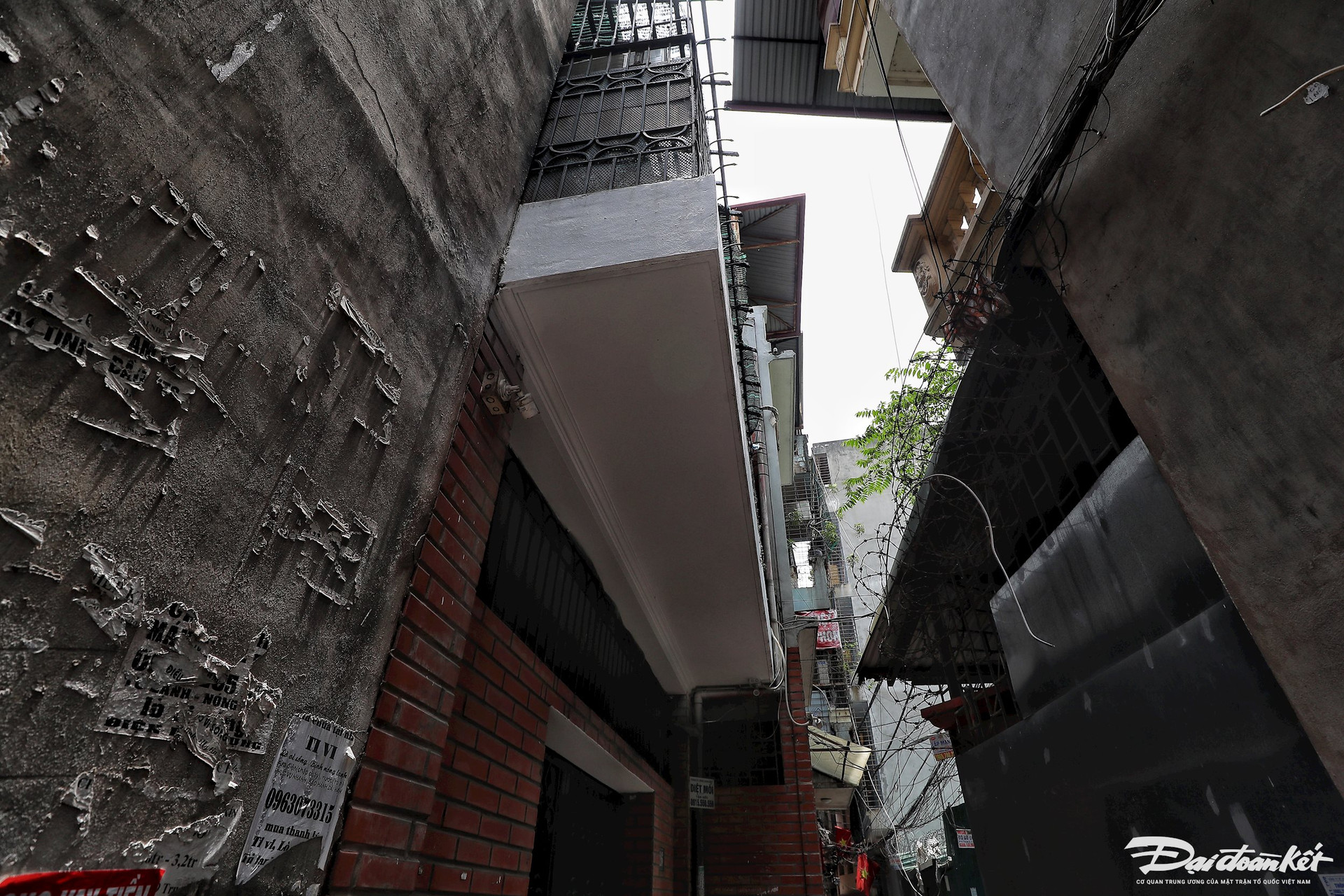 d759c04d9594c71cb9a8.jpg