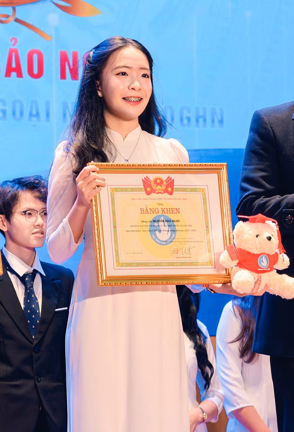 d76c25eeaeb8b909c95f.jpg