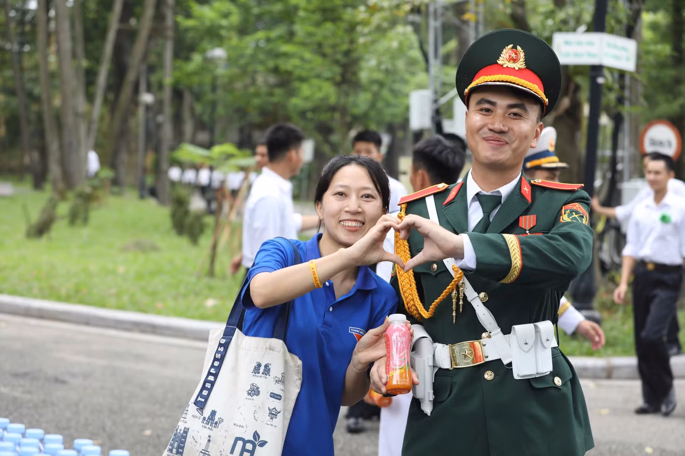 d78a3ae592670a181d43.jpg