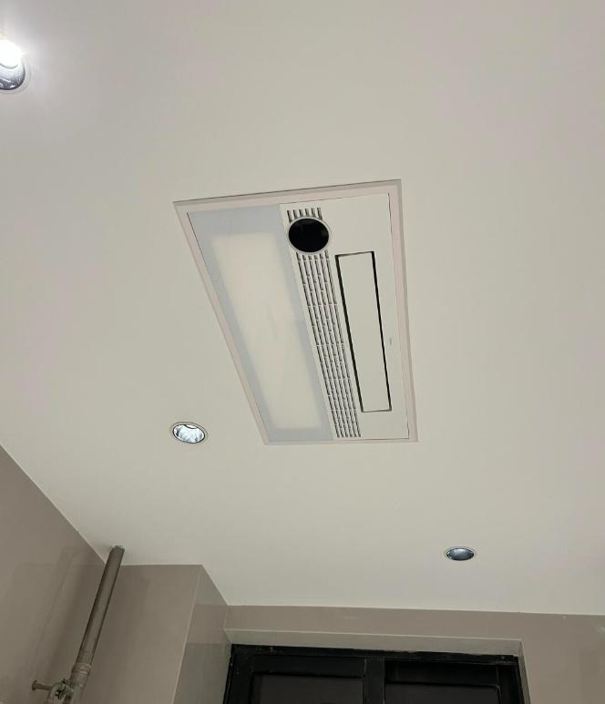 d79cb1e598d00a20ea79.jpg