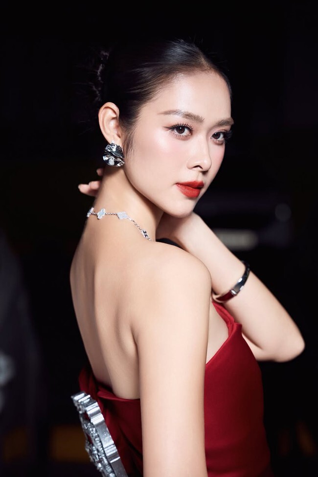 d7be13853ec9df3512d4.jpg