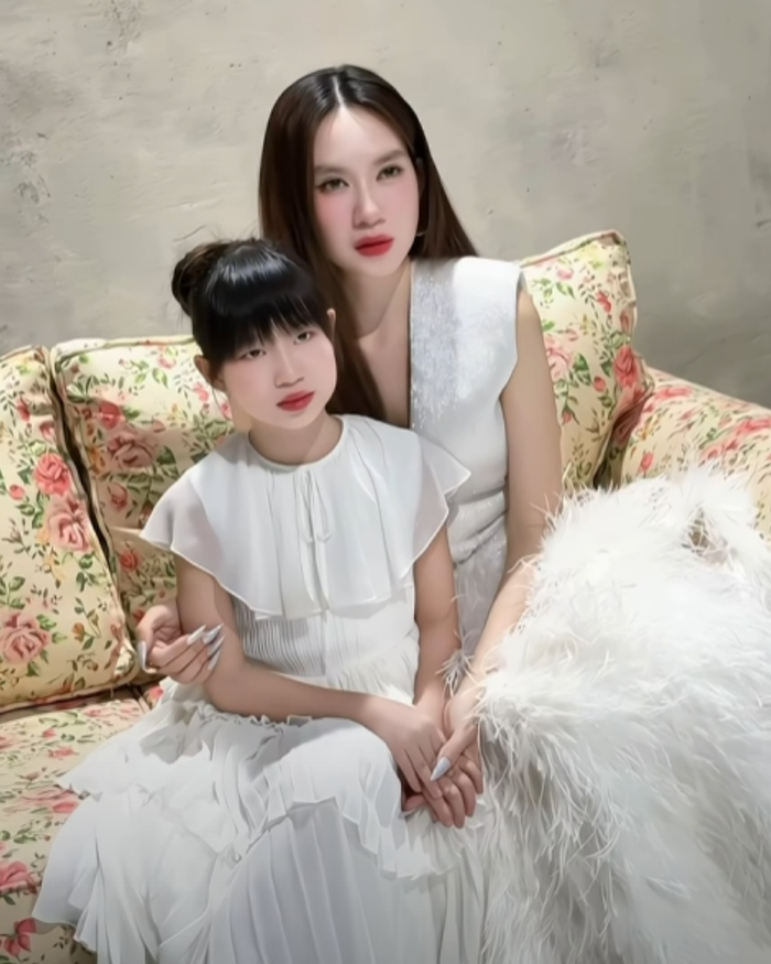 d7e952c2bc0fa2731cca.png
