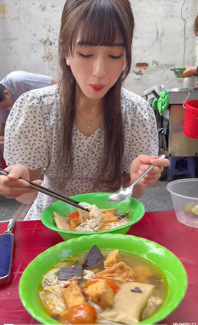 d80b1952177ffafe2772.jpg