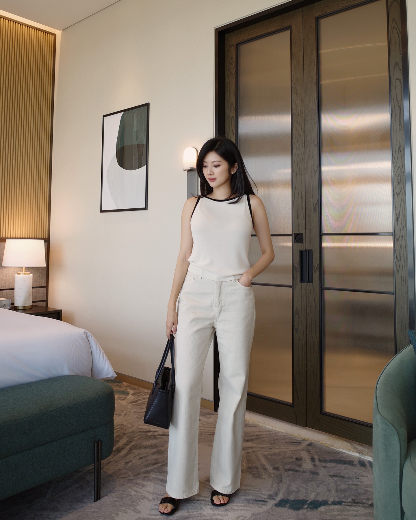 d822e40f11d39f8026e5.jpg
