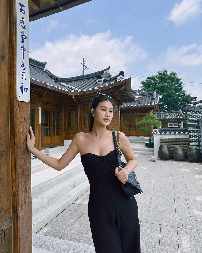 d82d719a631274830ef6.jpg