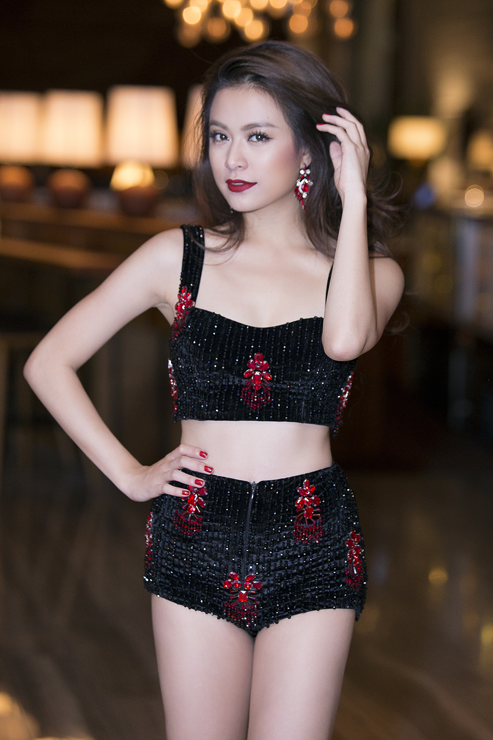 d84327b6fae8b4daecb8.jpg
