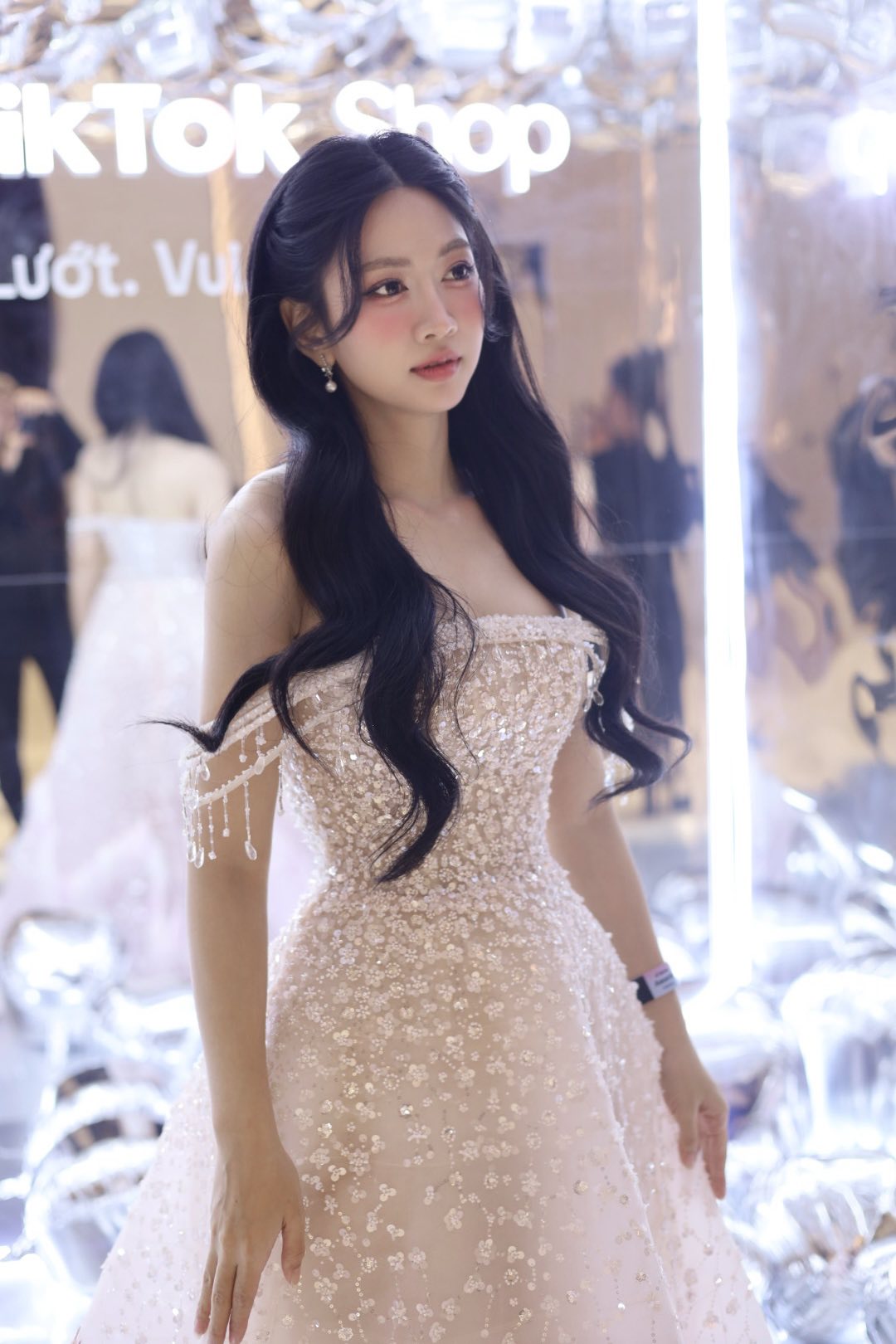 d861a6129dd2f8c11f69.jpg