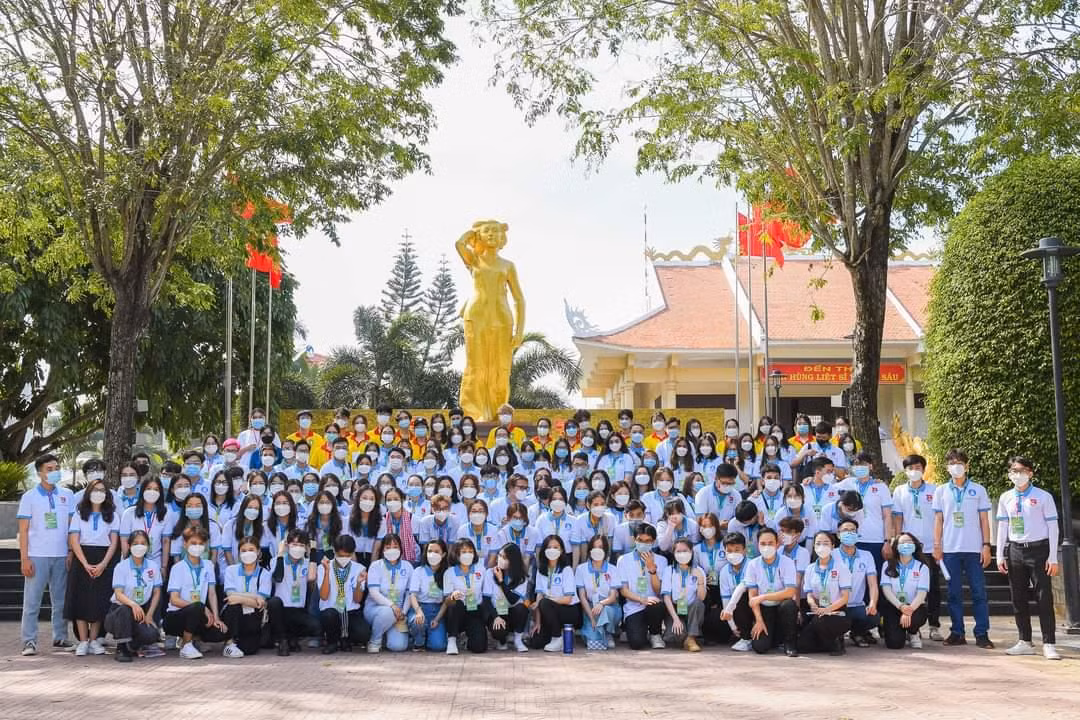 d87fd1834fc2280c8d88.jpg