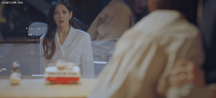 d89121981408048d7212.gif