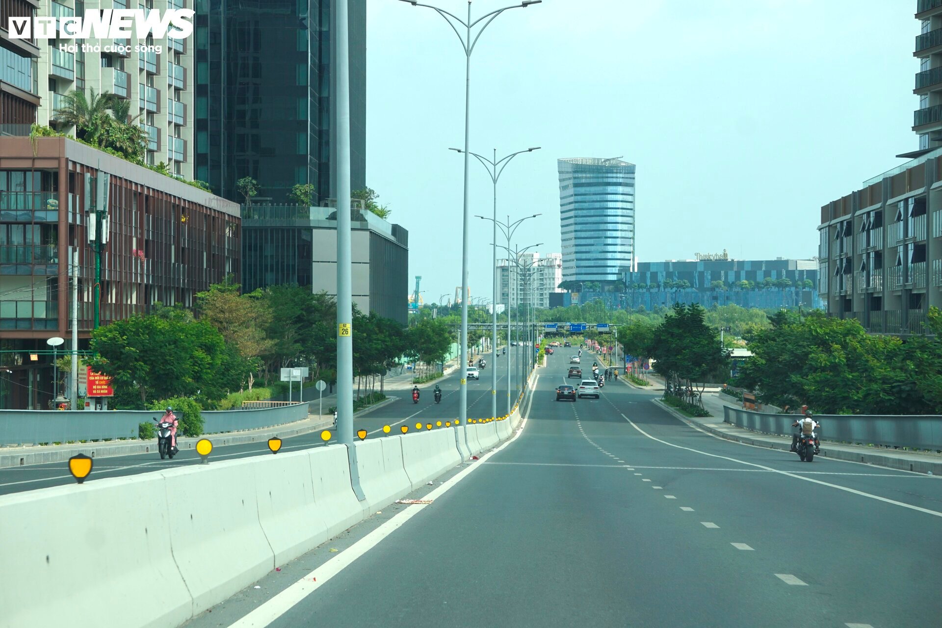 d8d3c44a274b03adca77.jpg