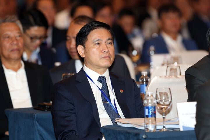 d8dac1990d23585c5676.jpg