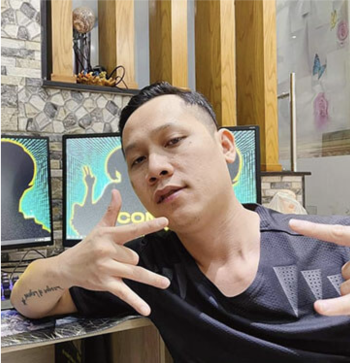 d8fb5aea30b292b02939.png