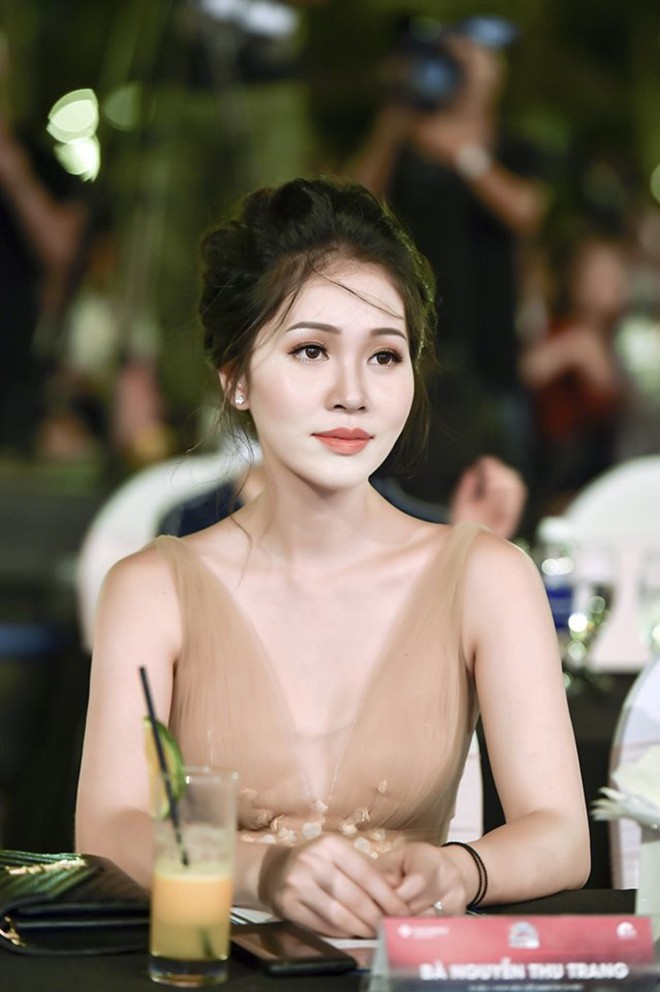 d90e8506481e030e04d0.jpg