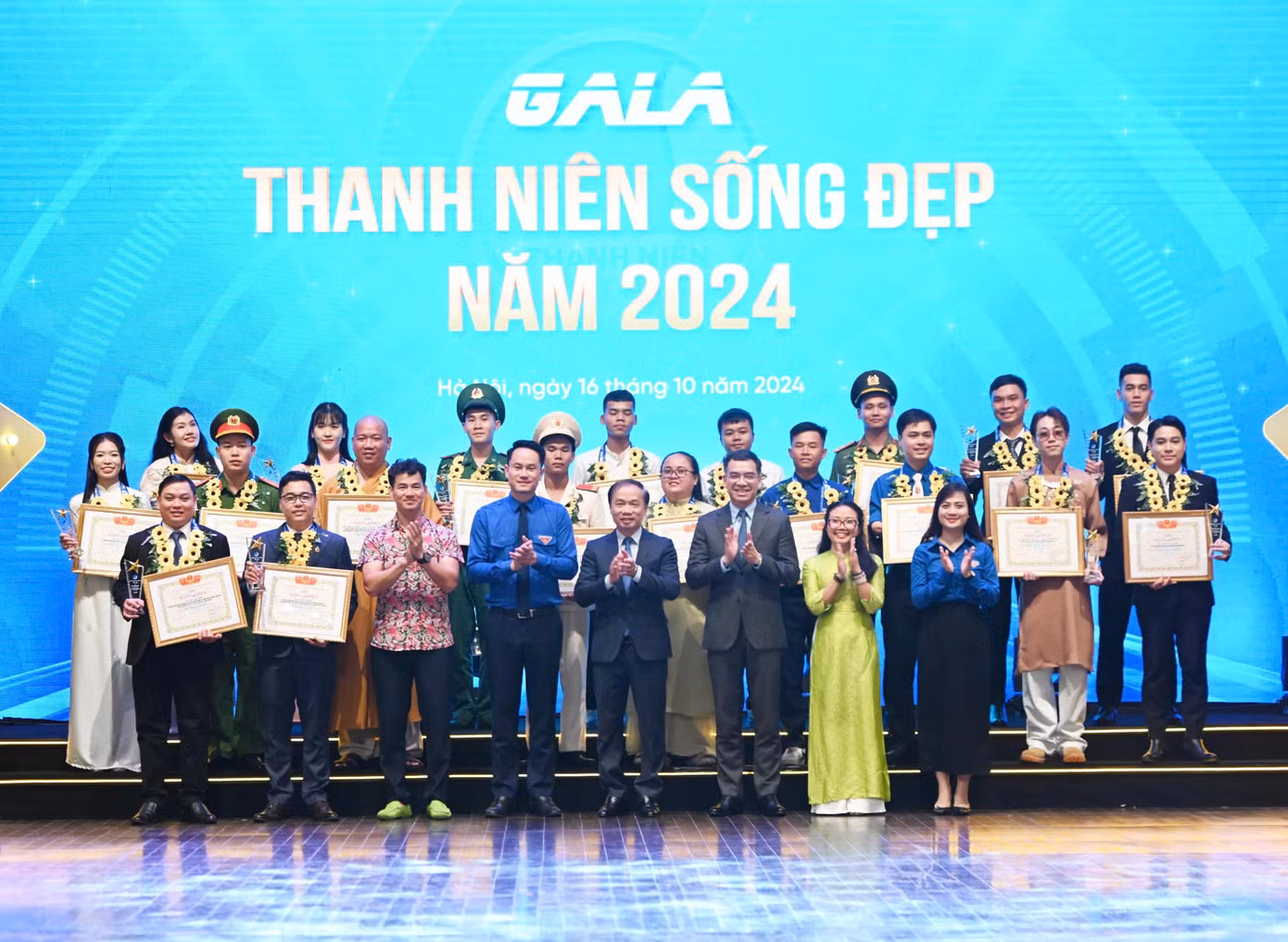 d94d3b8541daa6b4de23.jpg