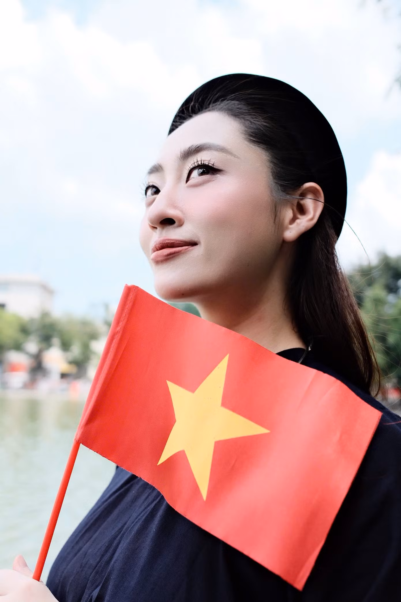 d9b7a125660f10e166a0.jpg