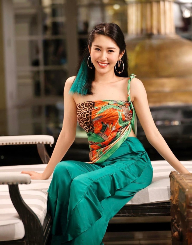 d9e872eb1d7231d7abb6.jpg