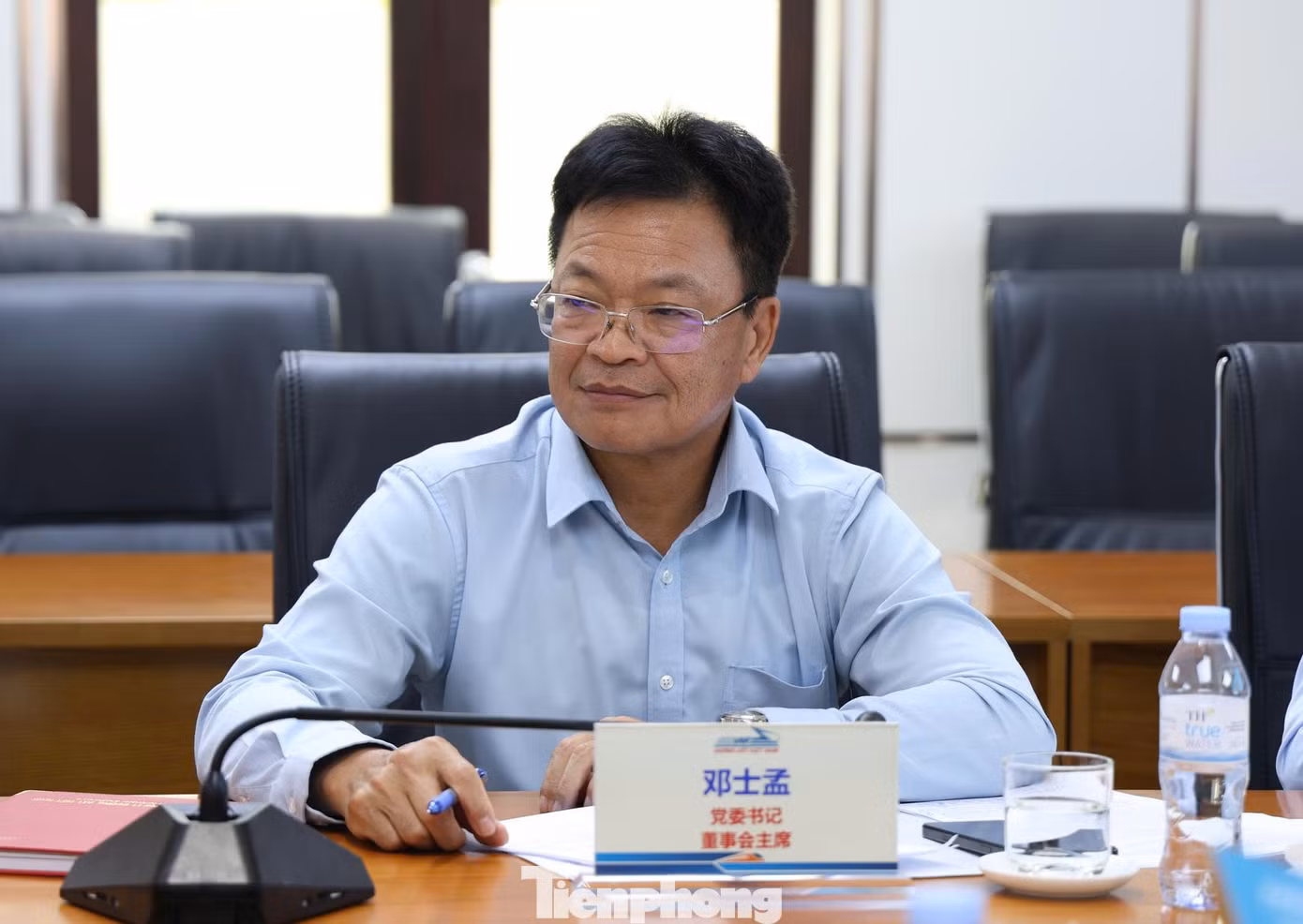 d9ec0ebc78a0af839955.jpg
