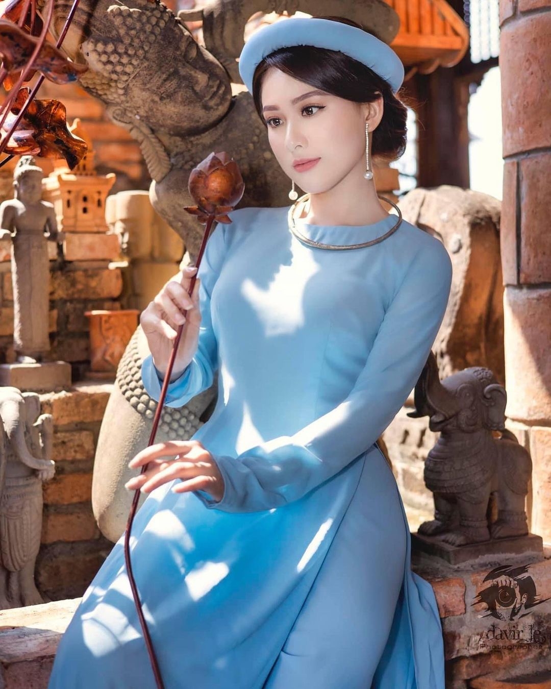 da18ed9be9c330664d37.jpg