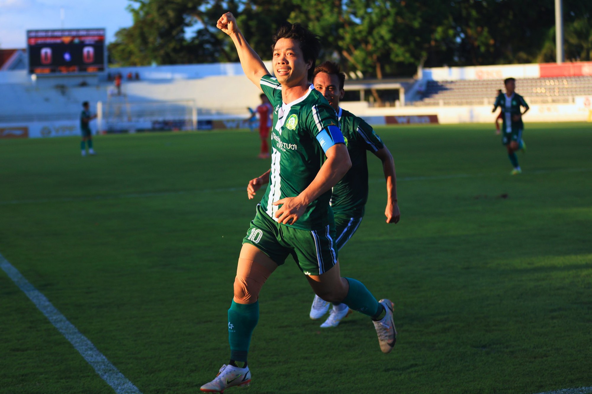 da62891f3683f10fb203.jpg