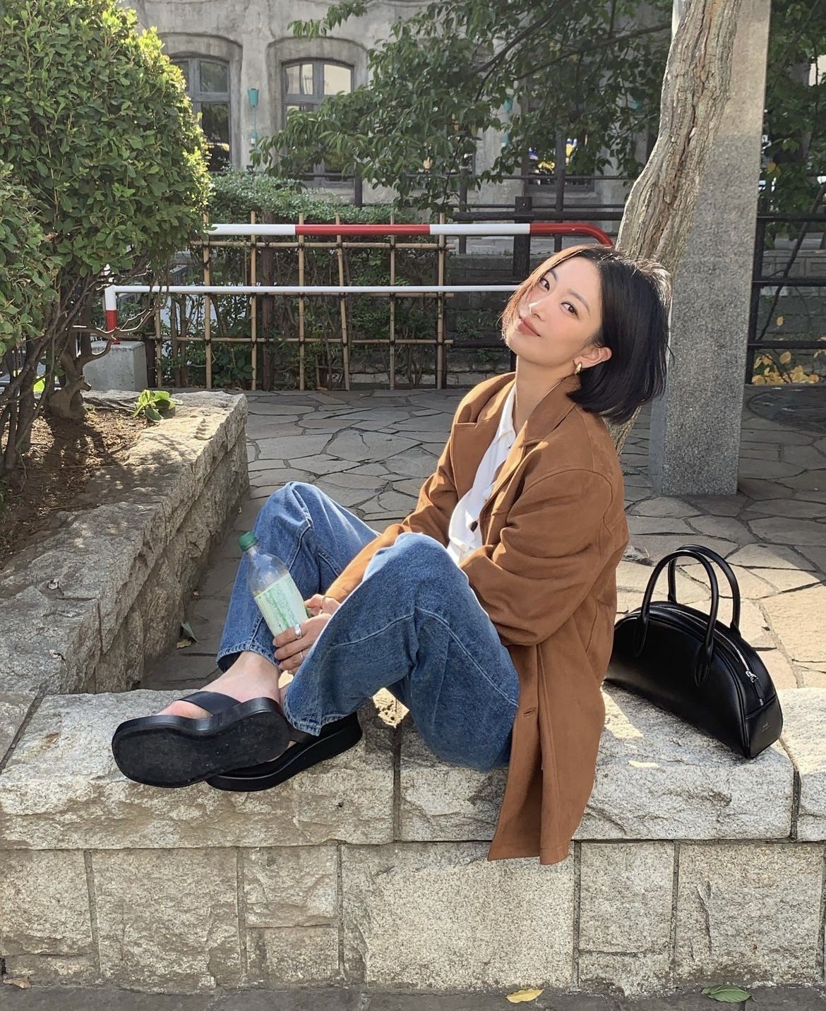 dafe83a0ff4ef8410d81.jpg