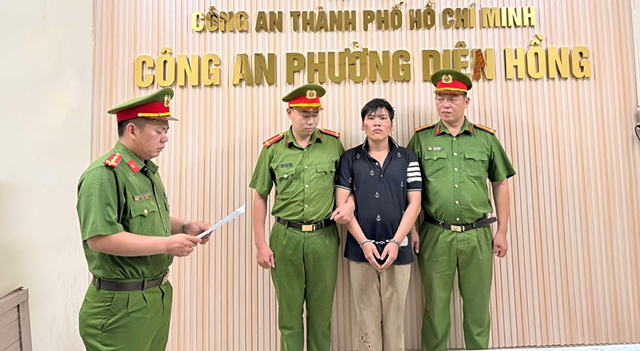 db5f98299bd228a4b88a.png