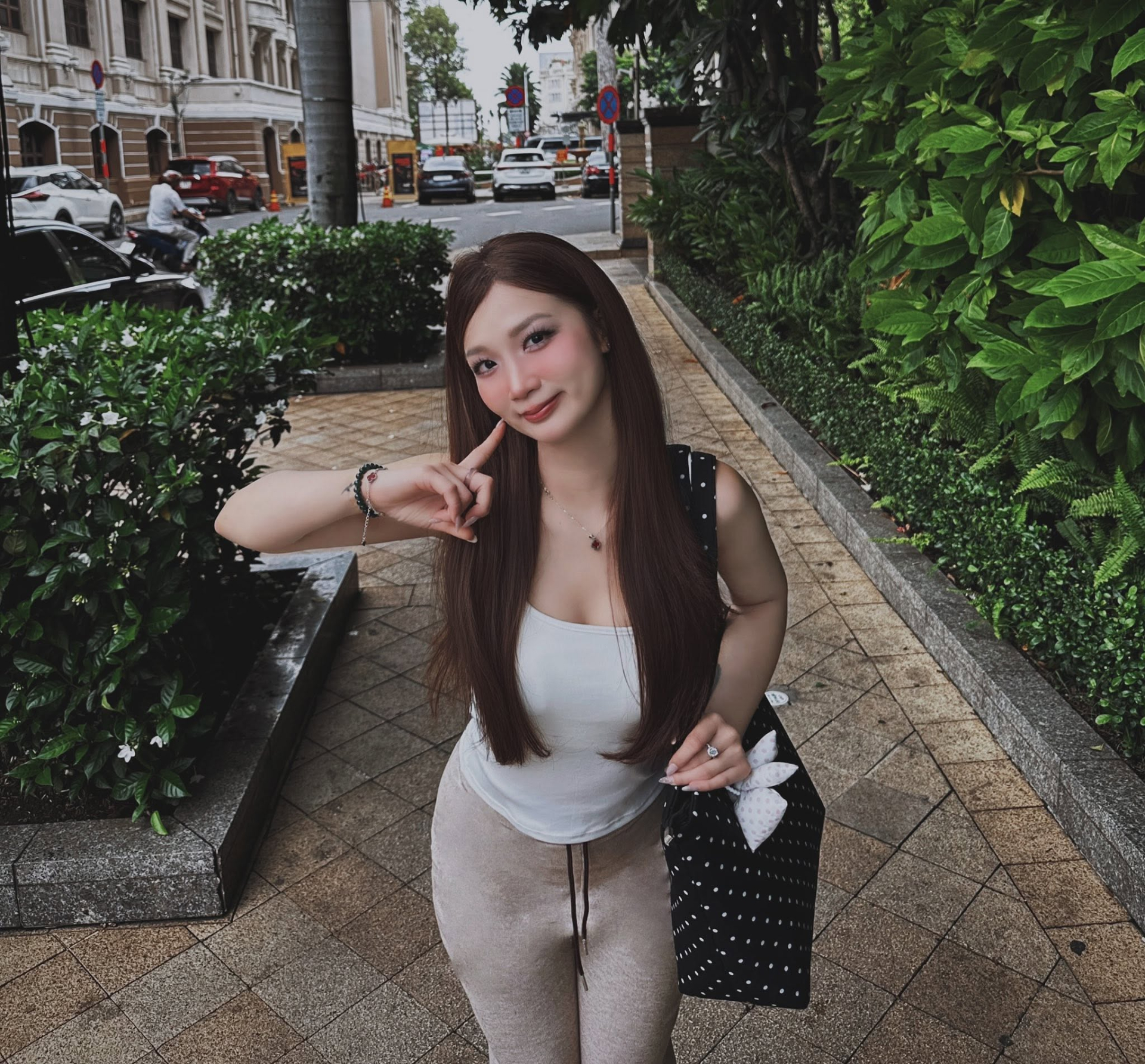 db85923618ebaea5bbe6.jpg