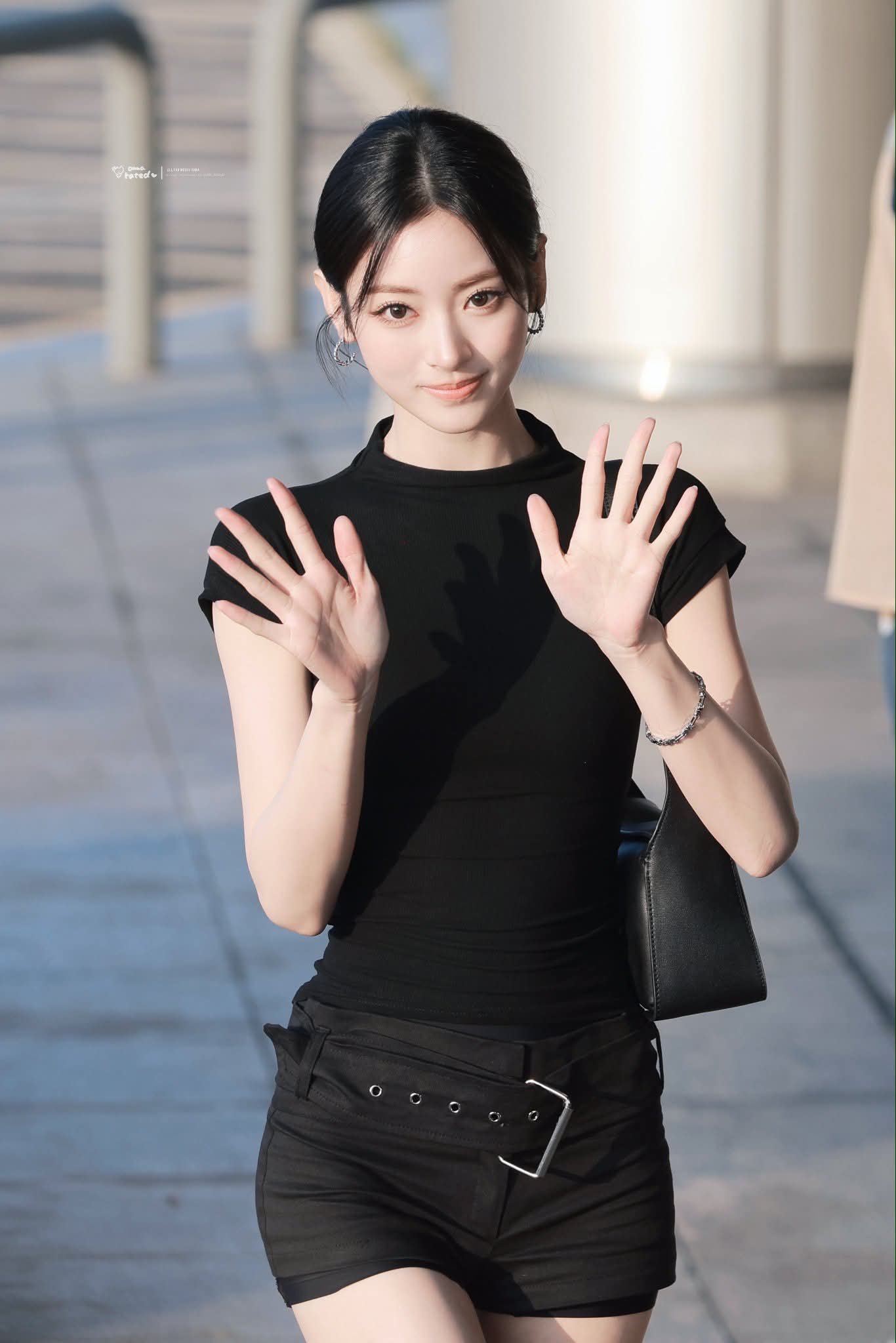 db9fa588f66a6c978bc0.jpg