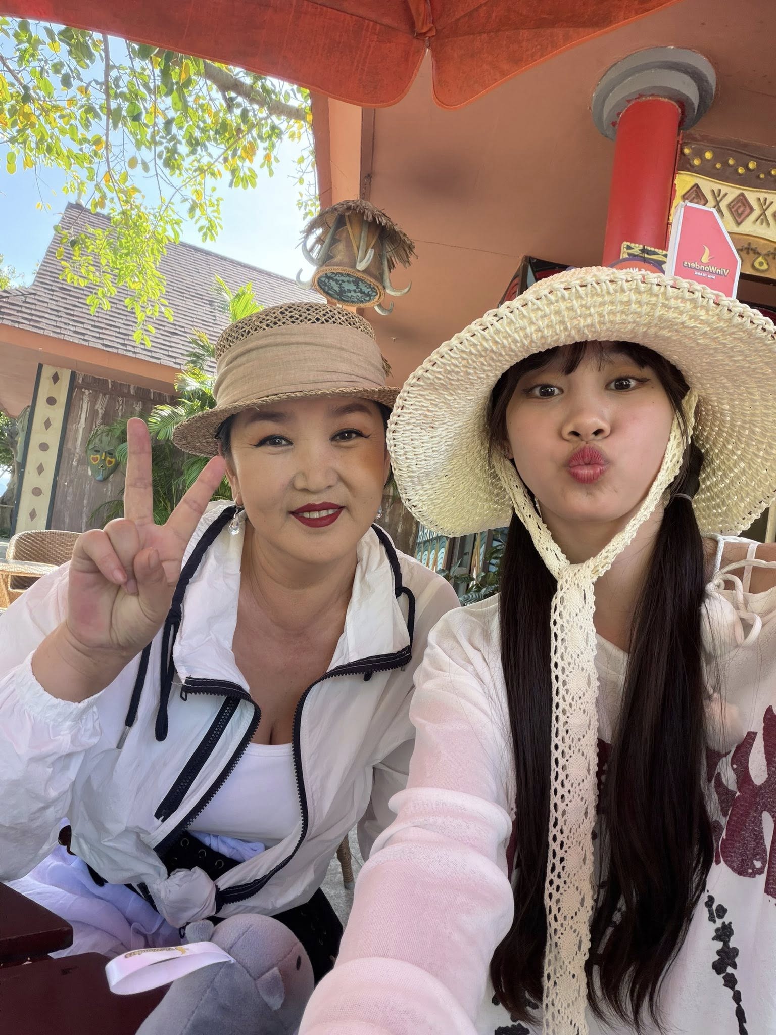dbf5fbafb7798a381be3.jpg
