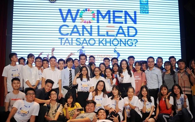Chiến dịch "Women Can Lead - Tại sao không?" gây sốt cộng đồng mạng với thông điệp bình đẳng giới cực chất