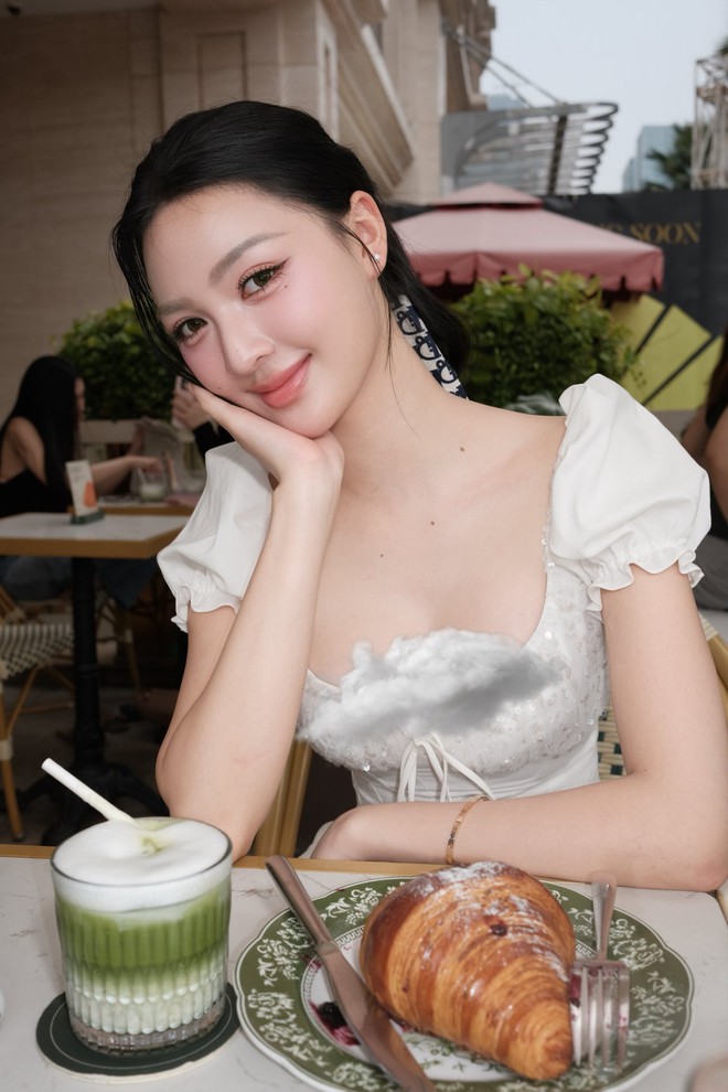 dc44f920382bff2fbb55.jpg