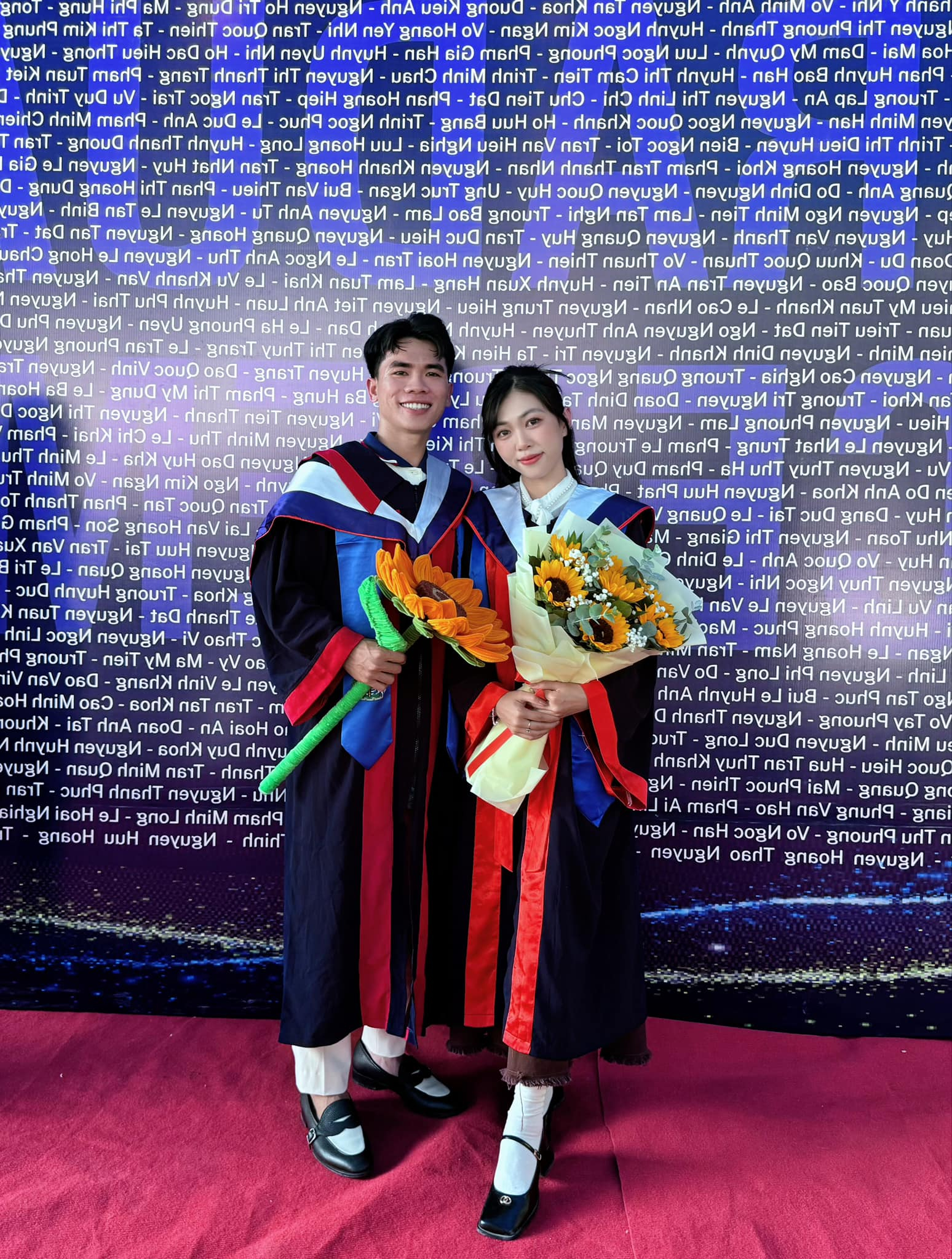 dce48cb148109bd1a3a9.jpg
